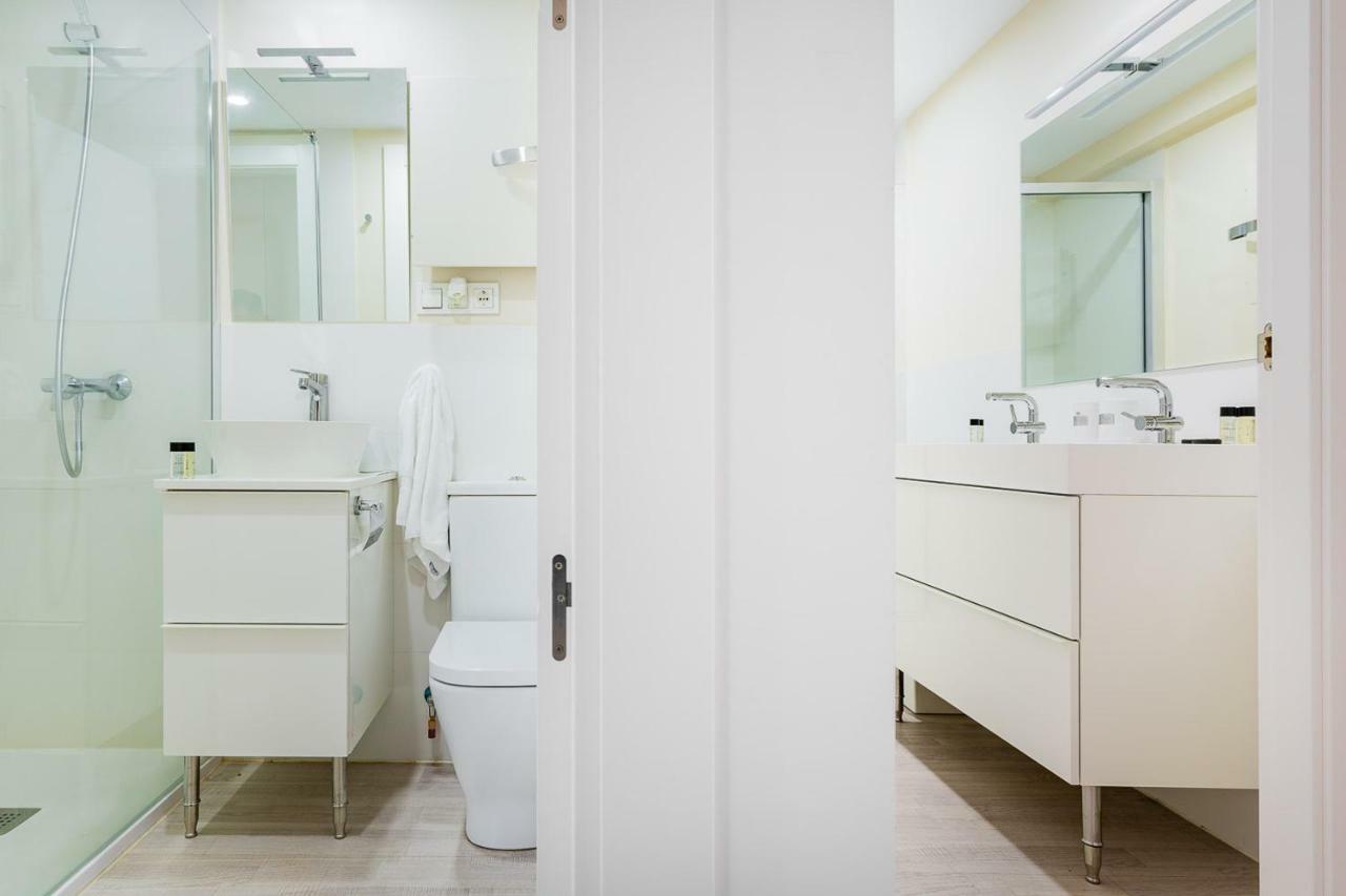 Exclusive Quietness In The Heart Of Madrid With Public Parking, Breakfast, 2 Bathrooms Bagian luar foto